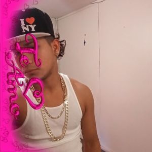 Meet your Posher, Elian